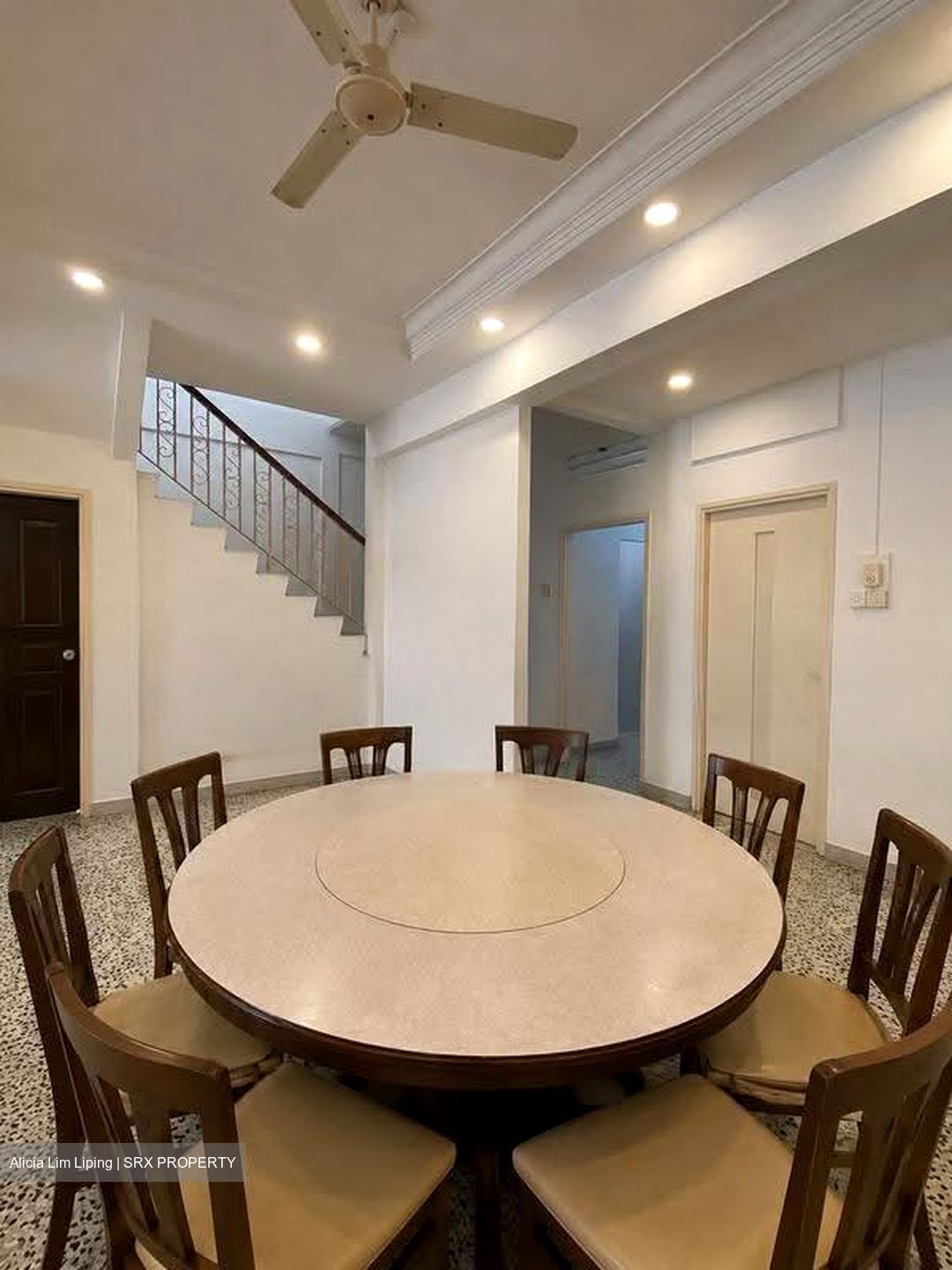 Fowlie Road (D15), Terrace #636892251